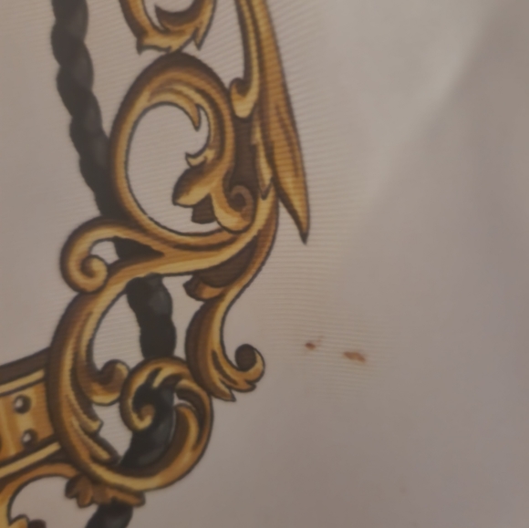 Vintage Hermes 34" rolled edge silk scarf 1991 - Picture 6 of 10